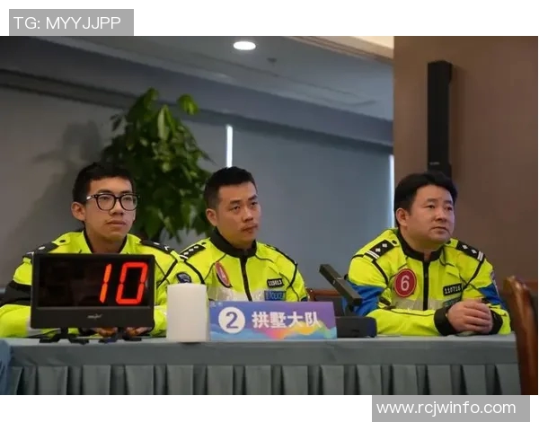 杭州网球队战术解析:如何在比赛中运用策略提升胜率与团队协作 杭州网球队战术解析:如何在比赛中运用策略提升胜率与团队协作