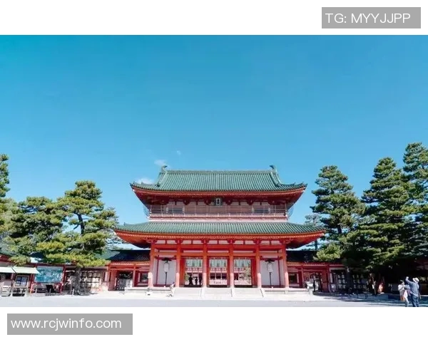 东京与京都的文化碰撞与历史交融探讨