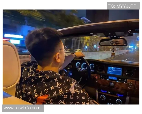 中国国家队迎战马其顿力争胜利展现团队实力与竞技风采