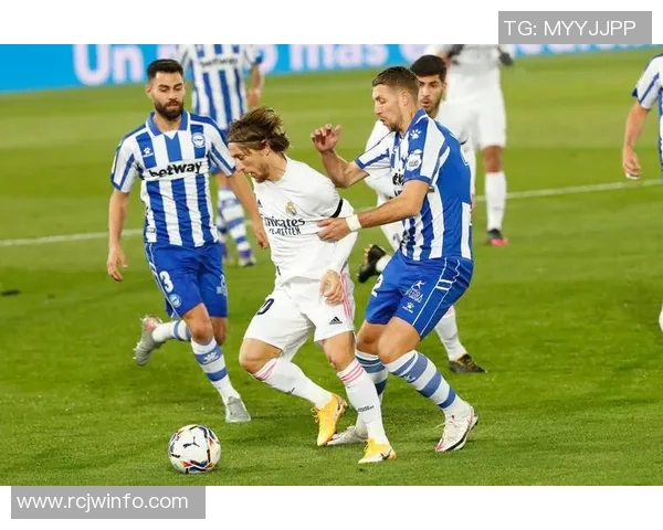 皇马与皇家社会对决精彩回顾及球员评分分析