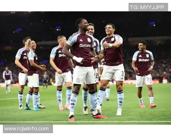 维拉主场迎战雷丁期待精彩对决双方争夺三分势必激烈