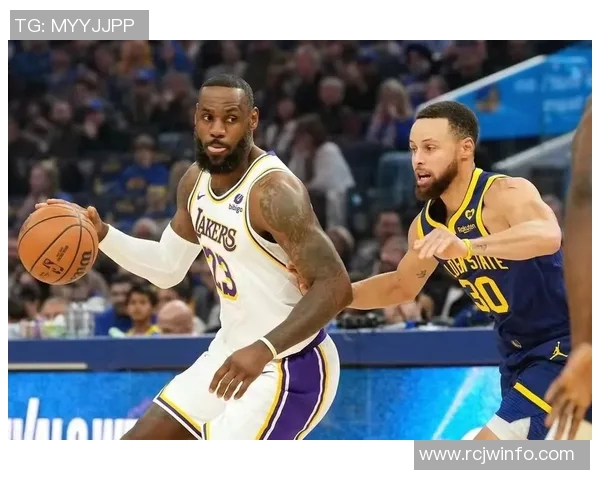 2021年勇士与湖人激战回顾：篮球盛宴中的精彩瞬间与战术较量